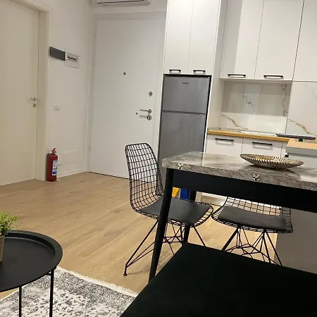 Comfy Nest Apartment- Free Parking * Tirana