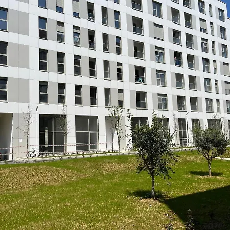 شقة Comfy Nest Apartment- Free Parking تيرانا
