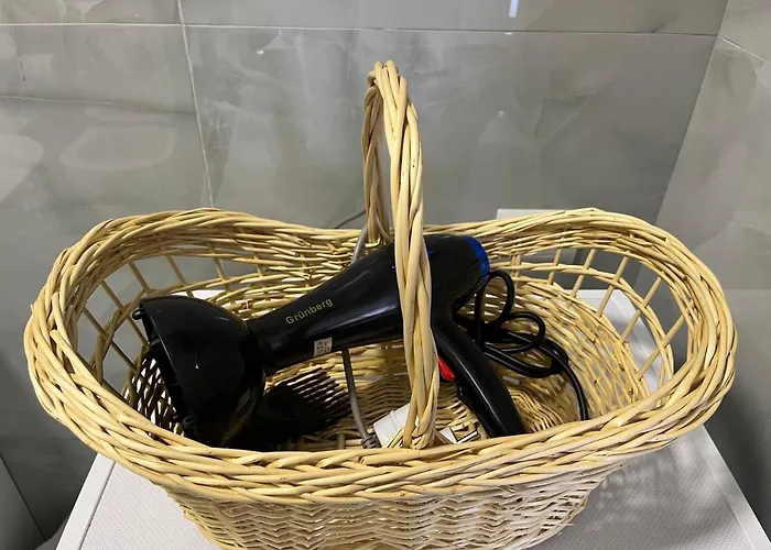 Comfy Nest Apartment- Free Parking Apartmán